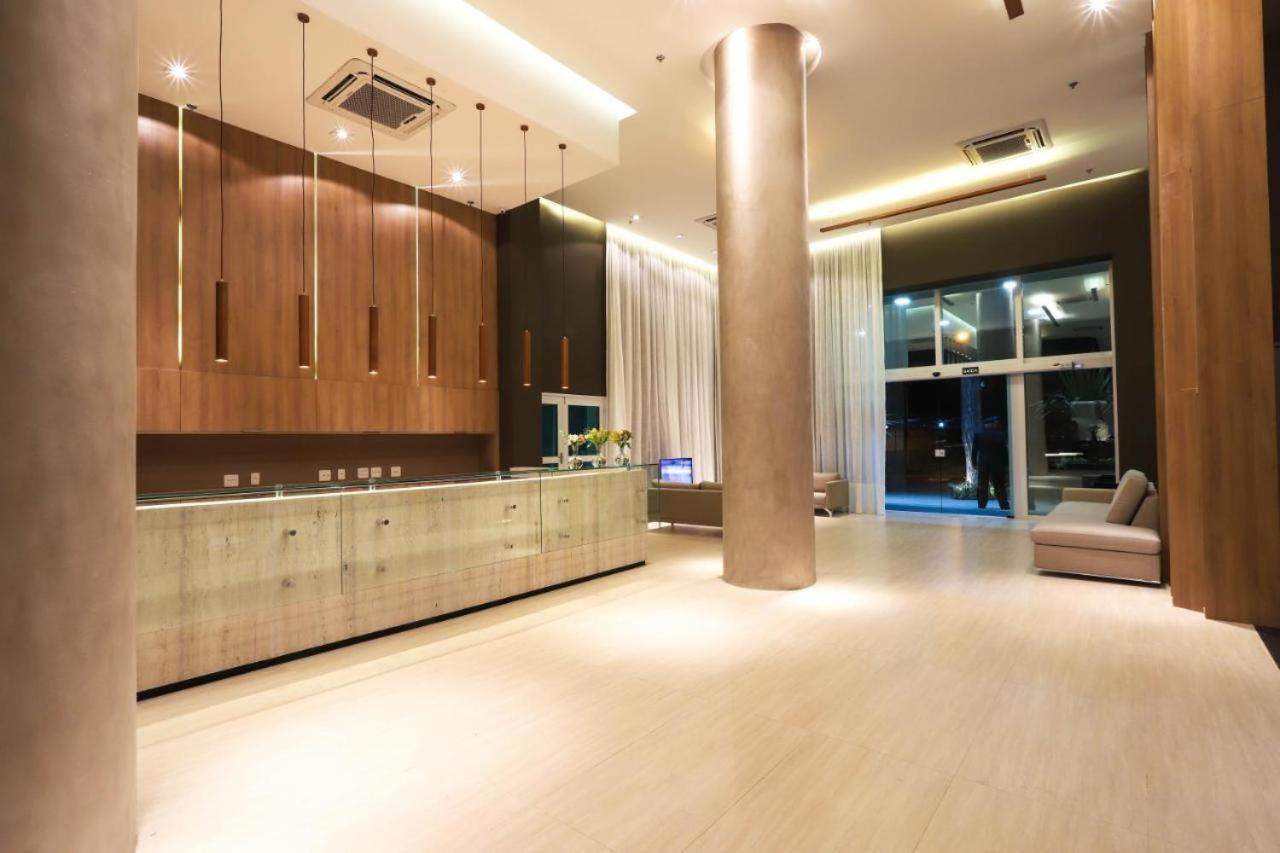 Quarto Executivo Para Sua Estadia De Trabalho Кампус-дус-Гойтаказис Экстерьер фото