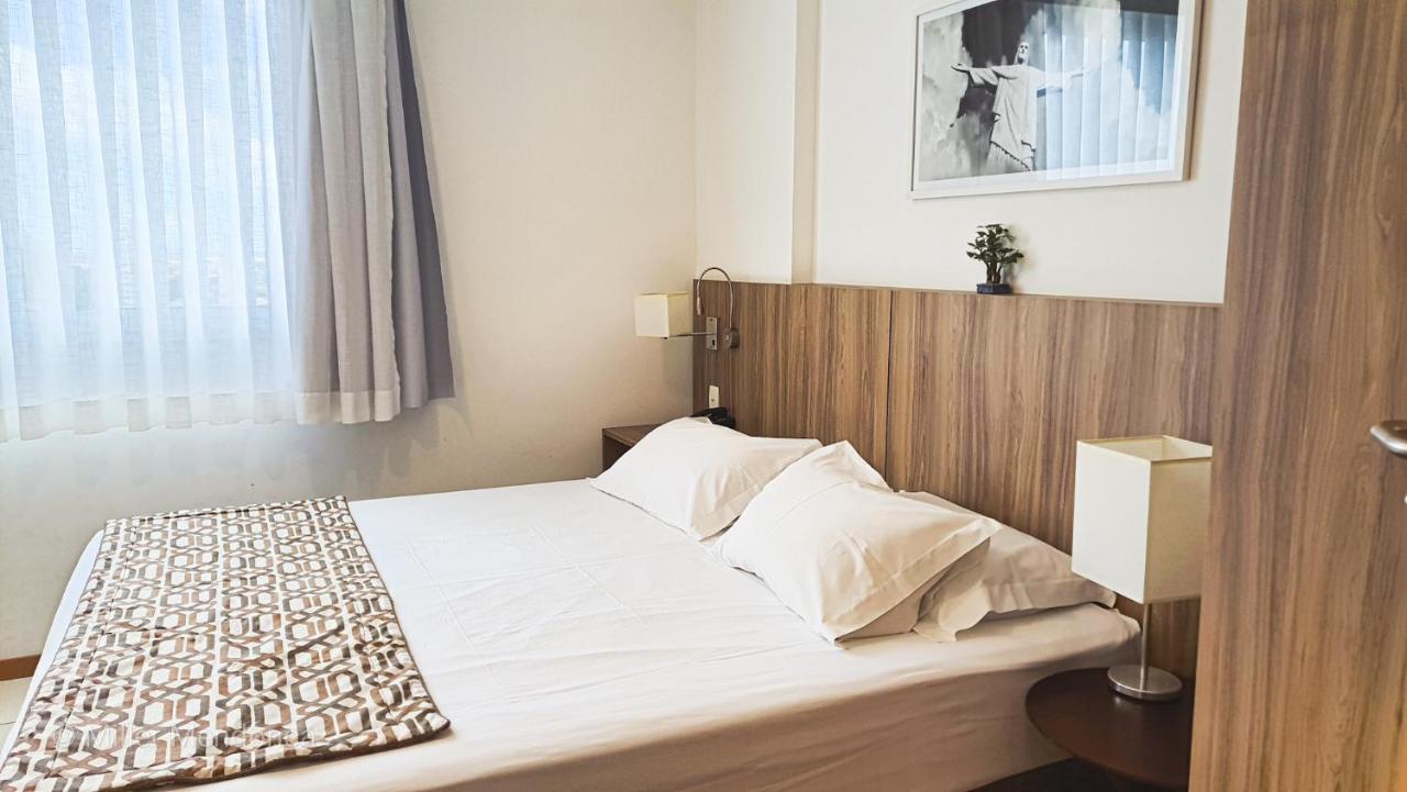 Quarto Executivo Para Sua Estadia De Trabalho Кампус-дус-Гойтаказис Экстерьер фото